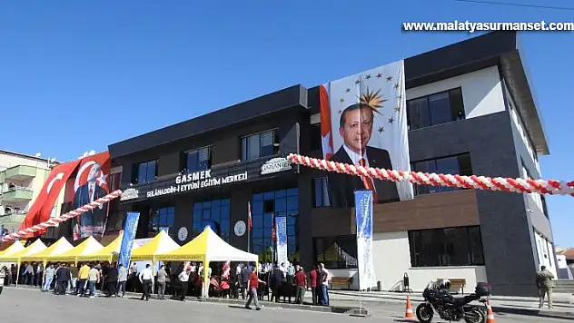 Selahaddin-i Eyyubi sosyal tesisi törenle açıldı