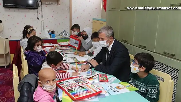 Tahmazoğlu'ndan lösemili çocuklara moral