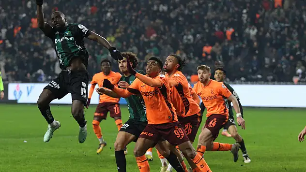 Trabzonspor'dan Kritik Virajda Kritik 3 Puan