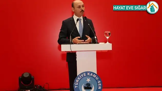 Türk Eğitim-Sen Genel Başkanı Geylan: 'YKS ve LGS'ye girecek öğrencilerimizin sınav motivasyonlarını beslemeliyiz'