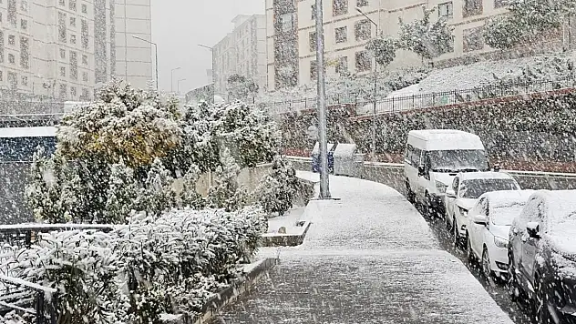 Türkiye Genelinde Yoğun Kar Yağışı Geliyor: İşte Etkilenecek İller