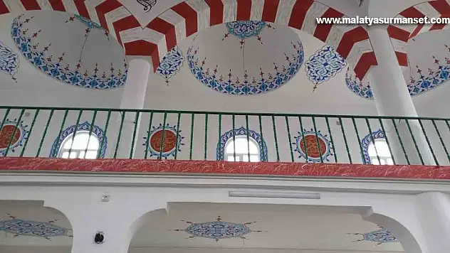 Yanan caminin tadilatında sona gelinde