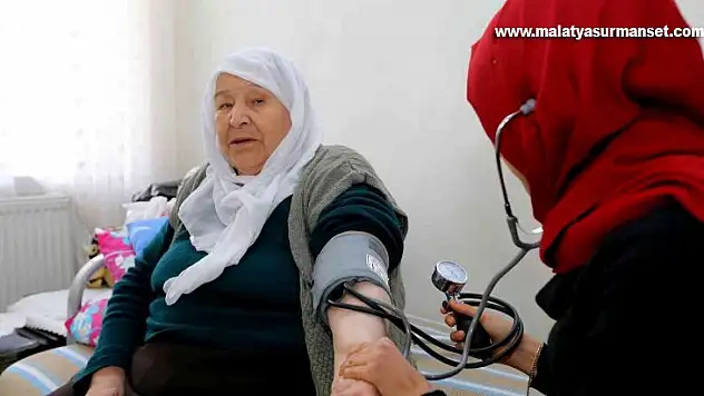 Yaşlılara evde tedavi, gençlere ise istihdam imkanı