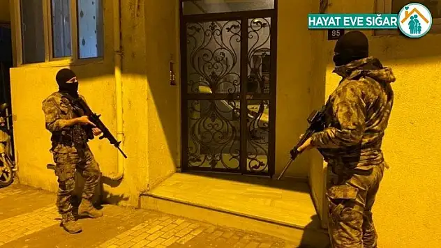 Zehir tacirlerine şafak operasyonu: 15 gözaltı