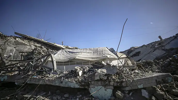 Gazze'de can kaybı 72 bin 49'a yükseldi