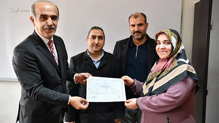 Topsöğüt'te okuma yazma gururu