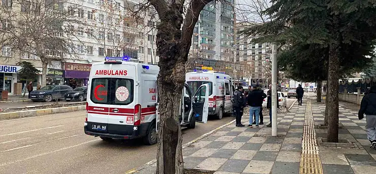 Elazığ'da kavga: 2 yaralı