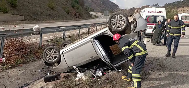 Tokat'ta kontrolden çıkan otomobil ters döndü: 5 yaralı
