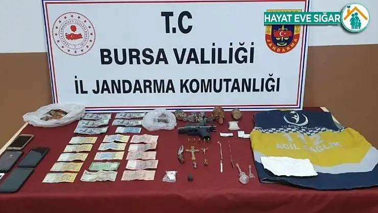 112 Acil servis yelekli tarihi eser kaçakçısı korona virüslü çıktı