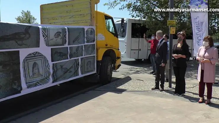 'Çingene Kızı' replikaları ABD için yola çıktı