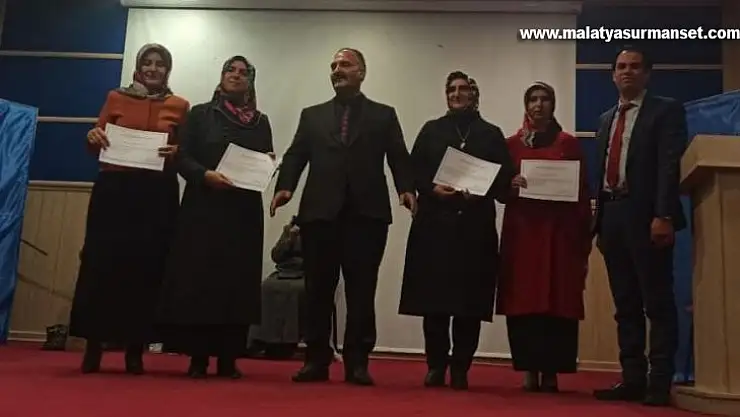 'Değerli ve Güçlü Kadın' semineri verildi