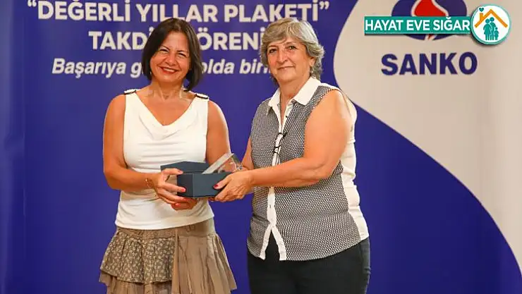 'Değerli Yıllar Plaketi' takdim töreni