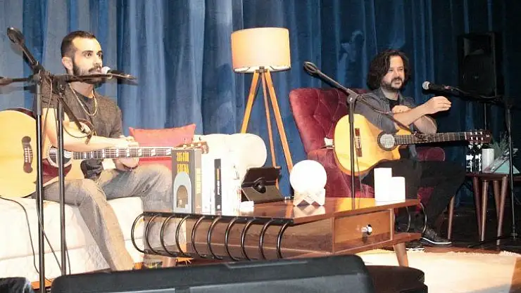 'Hemdem' konseri ile sevenlerine unutulmaz bir gece yaşattılar