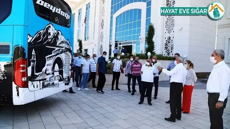 'Medeniyetin kalbi Battalgazi' otobüslere giydirildi