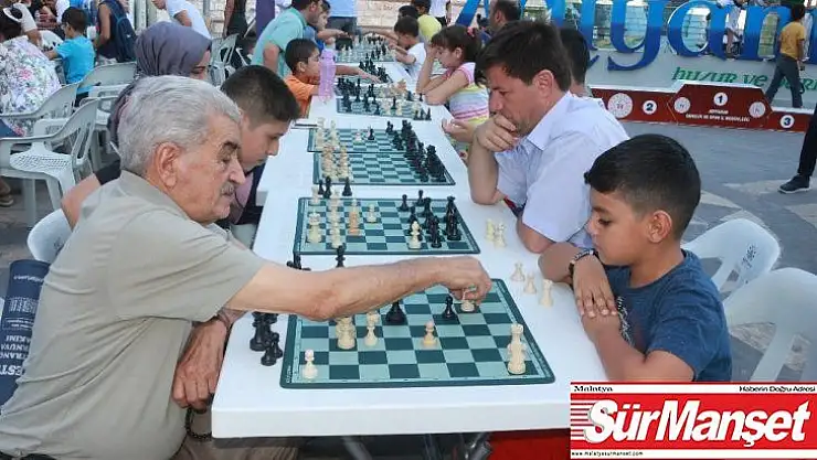'Sokakta Satranç Var' turnuvası düzenlendi