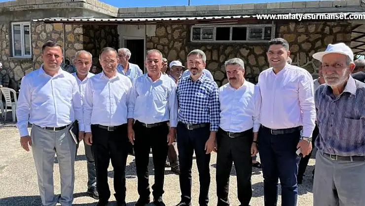 'Yüz yüze 100 gün' programında köylülerle bir araya geliniyor