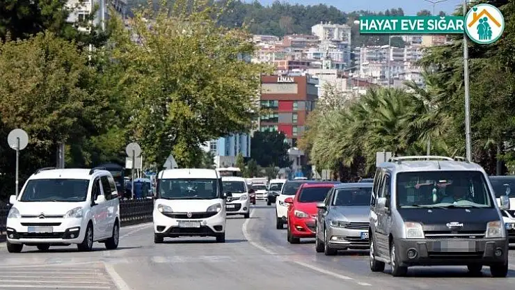 1 ayda kurallara uymayan bin 89 araç sürücüsüne ceza yağdı