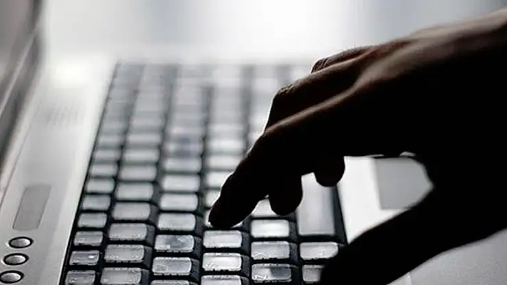10 Sosyal Medya Hesabına Erişim Engeli