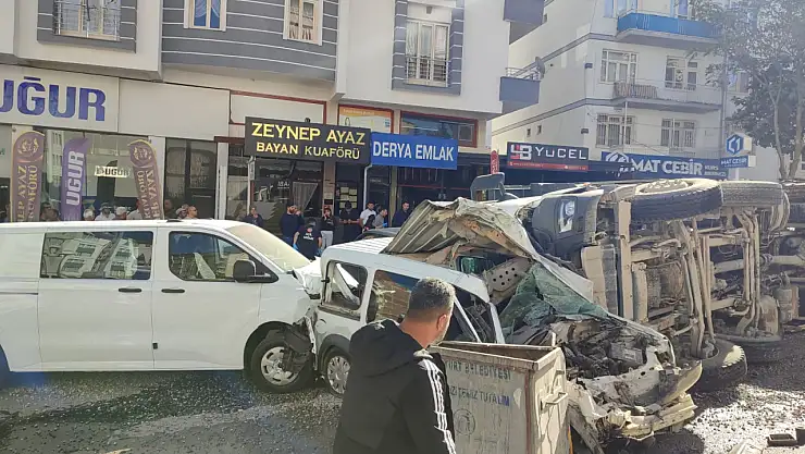 15 Araç Birbirine Girdi İşte Malatya Valiliği'nden Açıklama