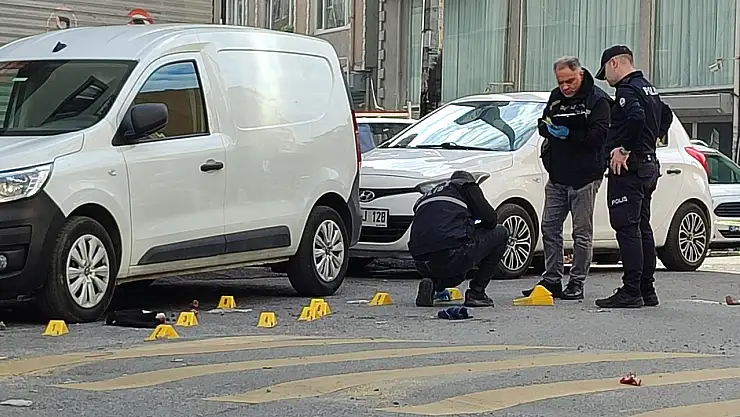 15 El Ateş Etti Kaçtı Sokak Ortasında Kan Donduran Olay!