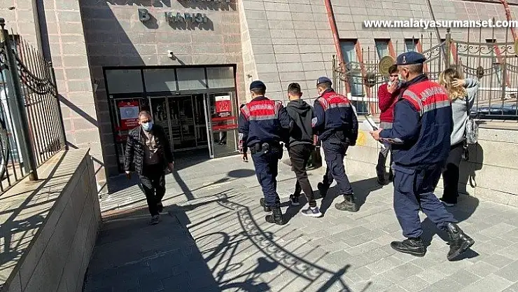 17 yıl hapis cezası bulunan firari saklandığı evde yakalandı