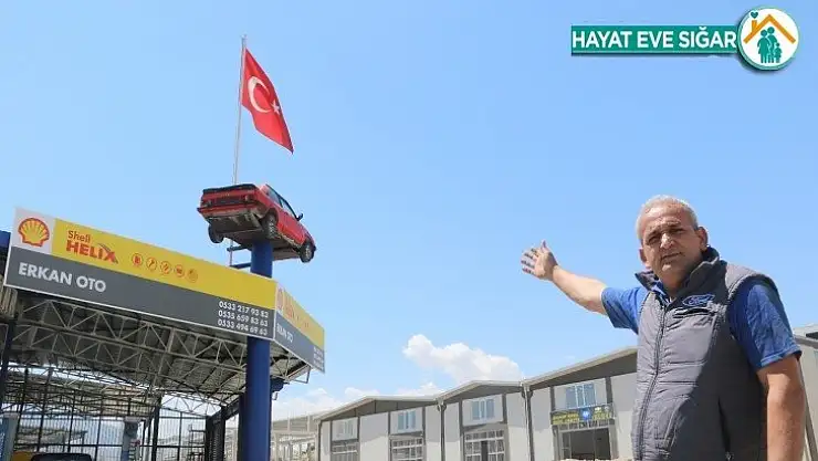 1984 model otomobili gören bir daha bakıyor