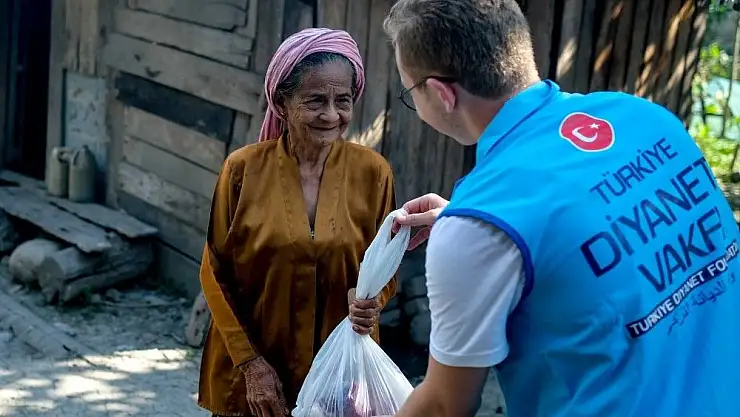 TDV, Moro halkını ilk özgür Kurban Bayramı'nda yalnız bırakmadı
