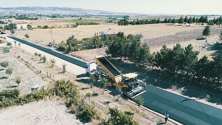 Büyükşehir'den Başkent'te asfalt atağı
