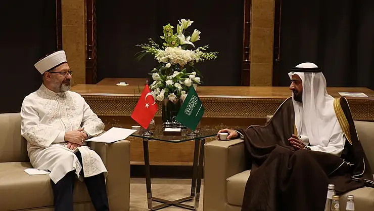 2025 Hac Görüşmeleri Medine'de Tamamlandı