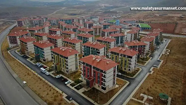 24 Ocak depreminde evleri yıkılan vatandaşlar artık güven içerisinde konutlarında yaşıyor