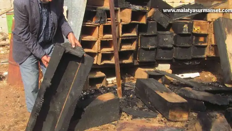25 arı kovanı yandı binlerce arı telef oldu