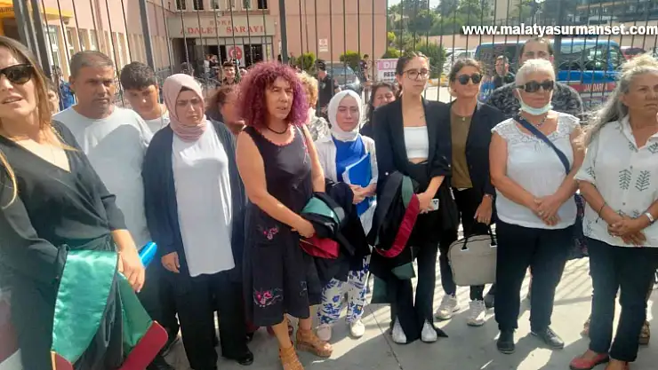 27 bıçak darbesiyle öldürülen 16 yaşındaki Tayhan'ın davası başladı