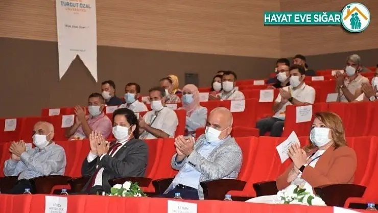 3. Uluslararası Fiziksel Kimya ve Fonksiyonel Malzemeler Konferansı başladı