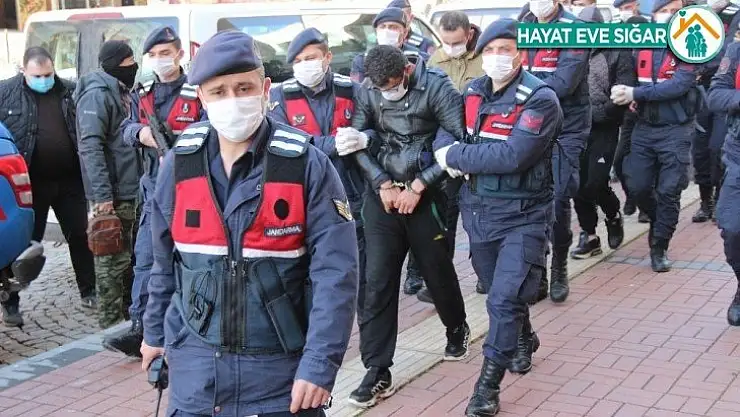5 DEAŞ şüphelisinden 4'ü serbest bırakıldı