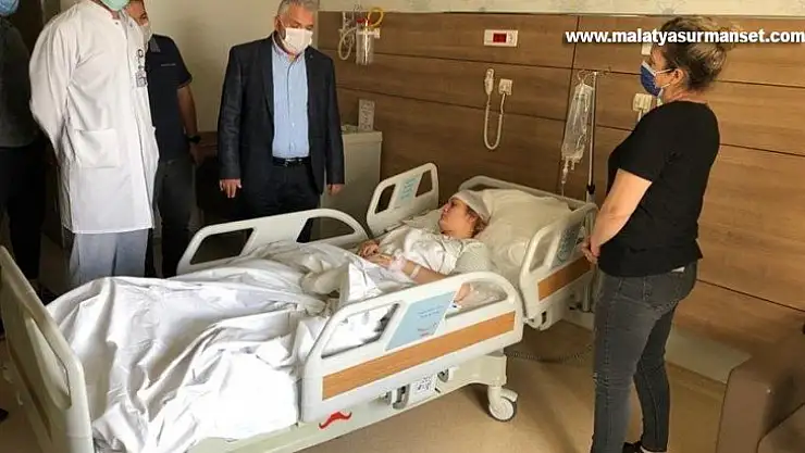 6 kişinin öldüğü kazadaki yaralıları ziyaret eden Vali Yıldırım: