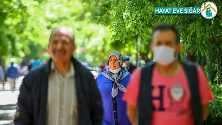 65 yaş ve üstü vatandaşlar için üçüncü sokağa çıkma izni