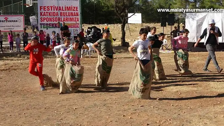 7 Renk Tek Yürek Festivali'nde doğada kamp keyfi