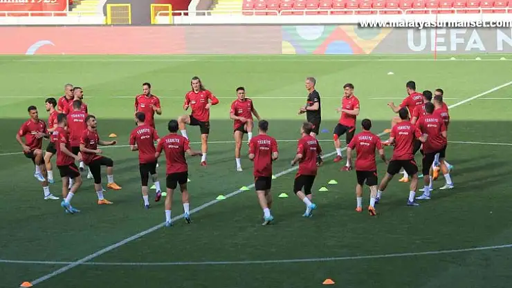 A Milli Futbol Takımı, Litvanya maçı hazırlıklarını sürdürdü