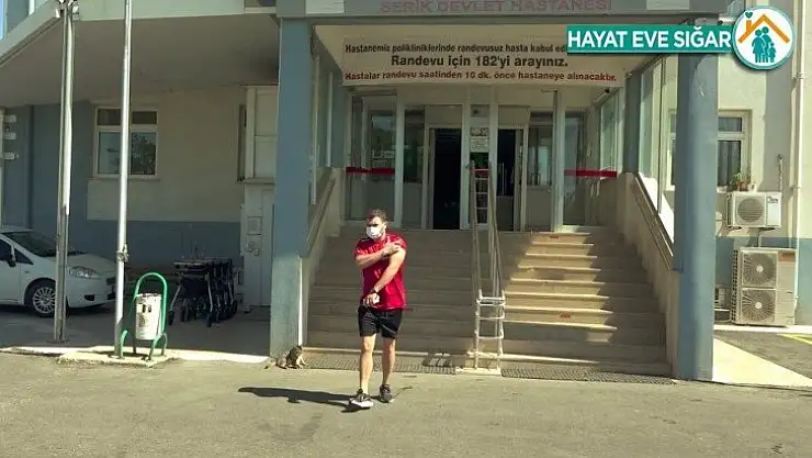 A Milli Futbol Takımı'nda 3'ü futbolcu 11 kişiye korona virüs aşısı yapıldı