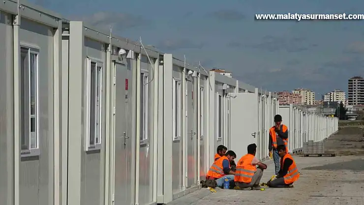 Adalet Bakanı Bozdağ: 'Diyarbakır'da 244 konteyner tamamen kullanıma hazır edilmiş durumdadır'