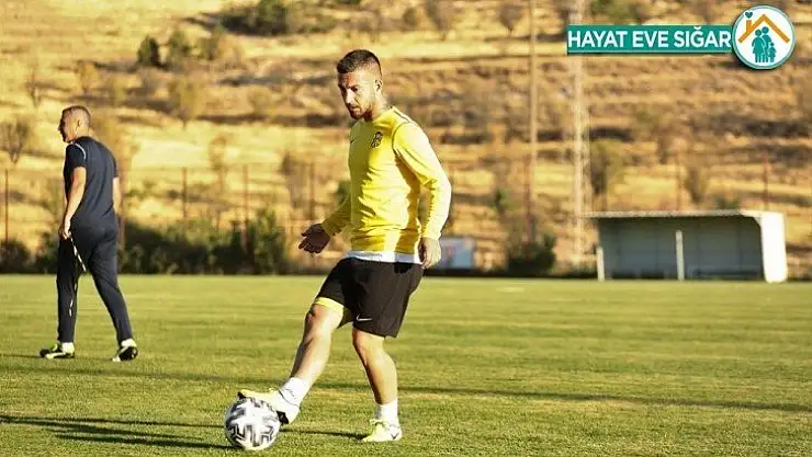 Adem Büyük: 'Yeni Malatyaspor'da olduğum için mutluyum'