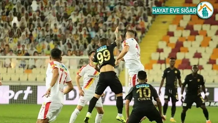 Adem Büyük ile Cueva'nın performansı Hamzaoğlu'nu mutlu ediyor