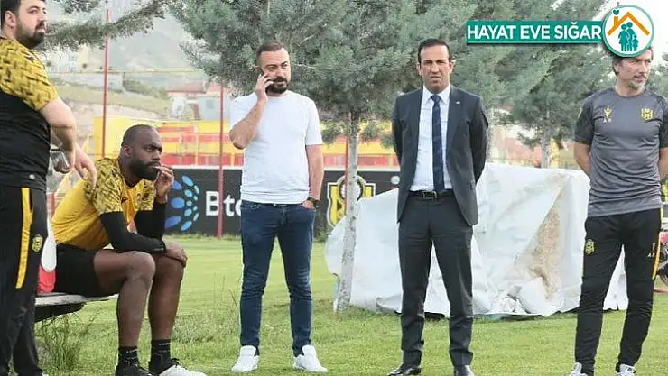 Adil Gevrek: 'Bifouma ve Acquah'a teklifler var'