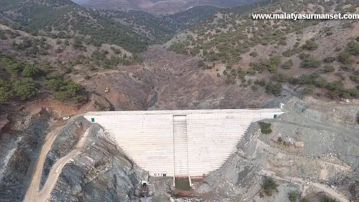 Adıyaman Akçalı-2 Barajı'nda su tutulmaya başlandı