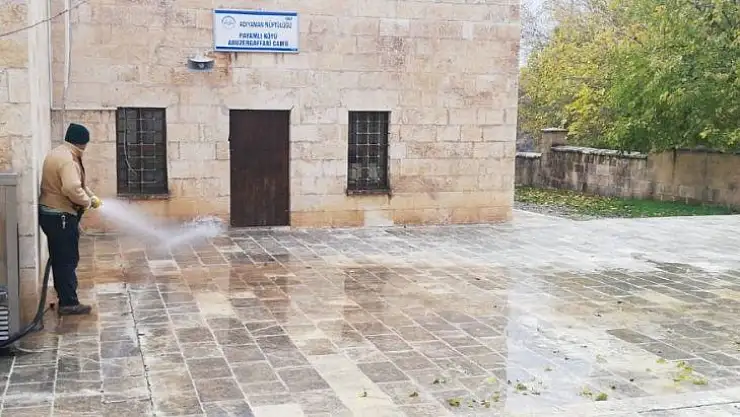 Adıyaman Belediyesi, türbeleri ve çeşmeleri temizledi