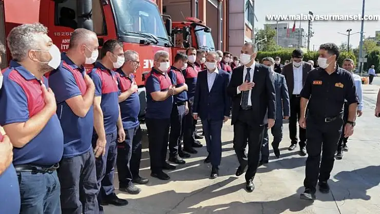 Adıyaman'da itfaiyecilerin haftası kutladı