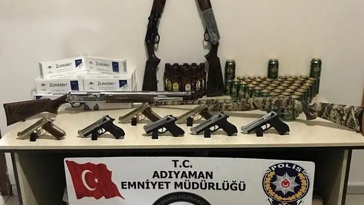 Adıyaman'da kaçak içki ve silah ele getirildi