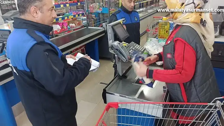 Adıyaman'da marketlere denetim sürüyor