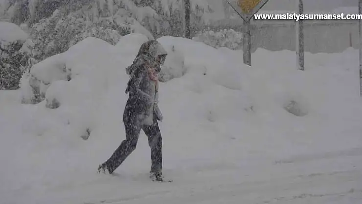 Adıyaman'da yoğun kar yağışı başladı