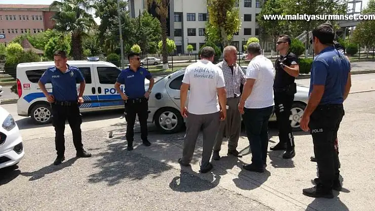 Adliye önünde kavga: 1 yaralı, 4 gözaltı